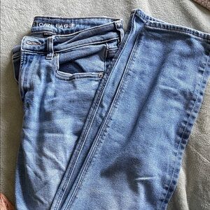 American Eagle Outfitters Women's Mom Jean